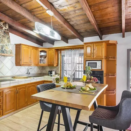 Colmena By וילה Guía de Isora